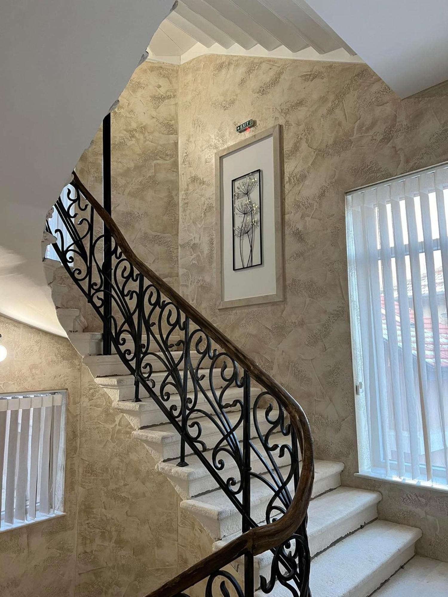 Хотел Vip Apart House Pleven Bagian luar foto