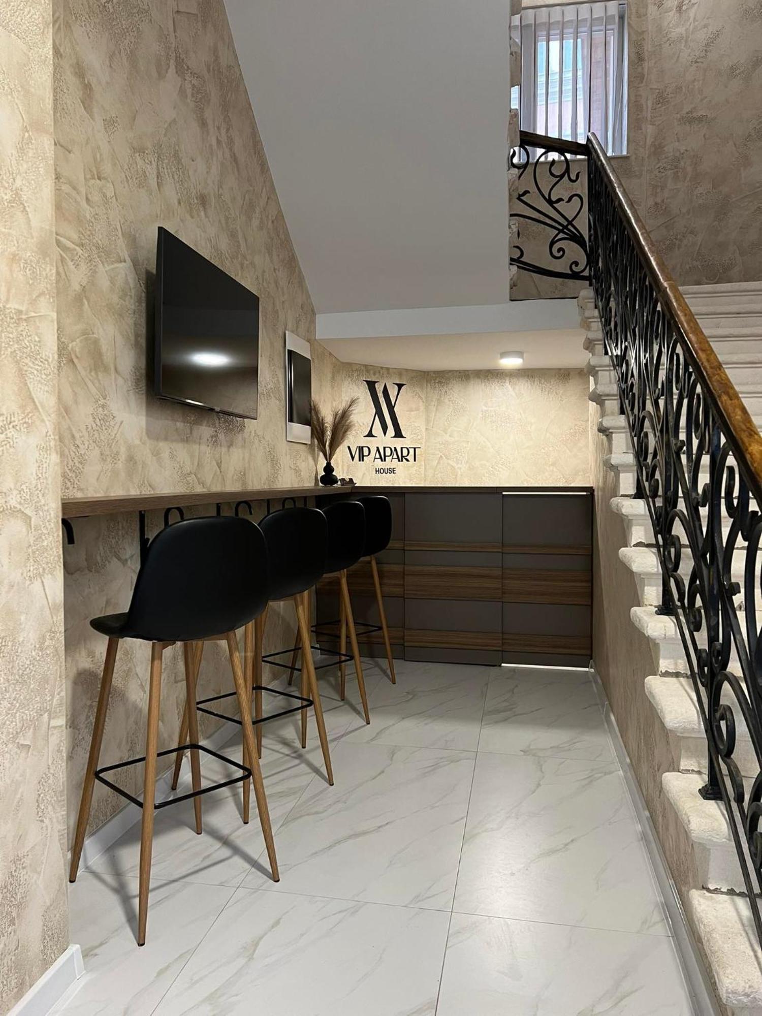 Хотел Vip Apart House Pleven Bagian luar foto