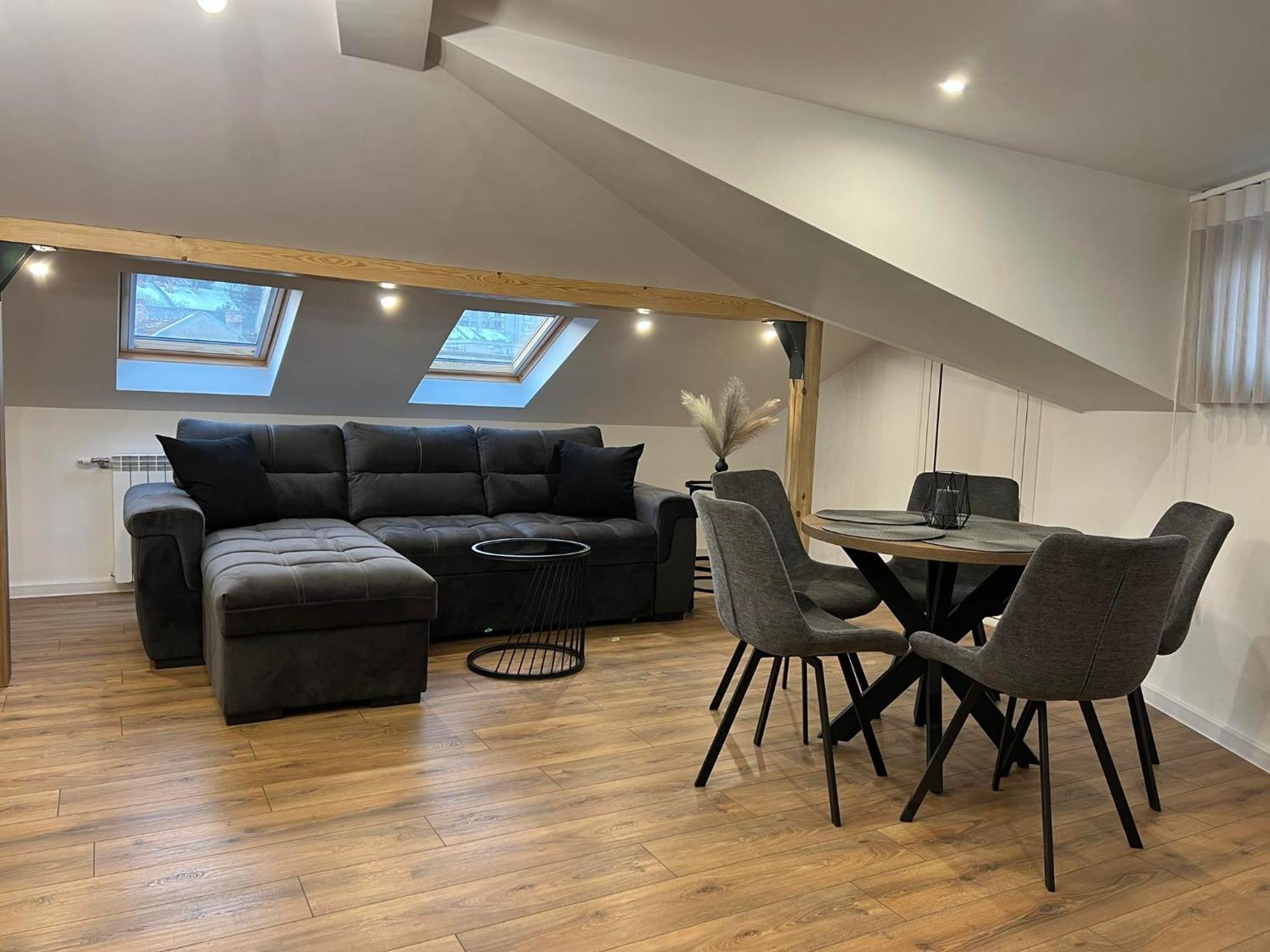 Хотел Vip Apart House Pleven Bagian luar foto
