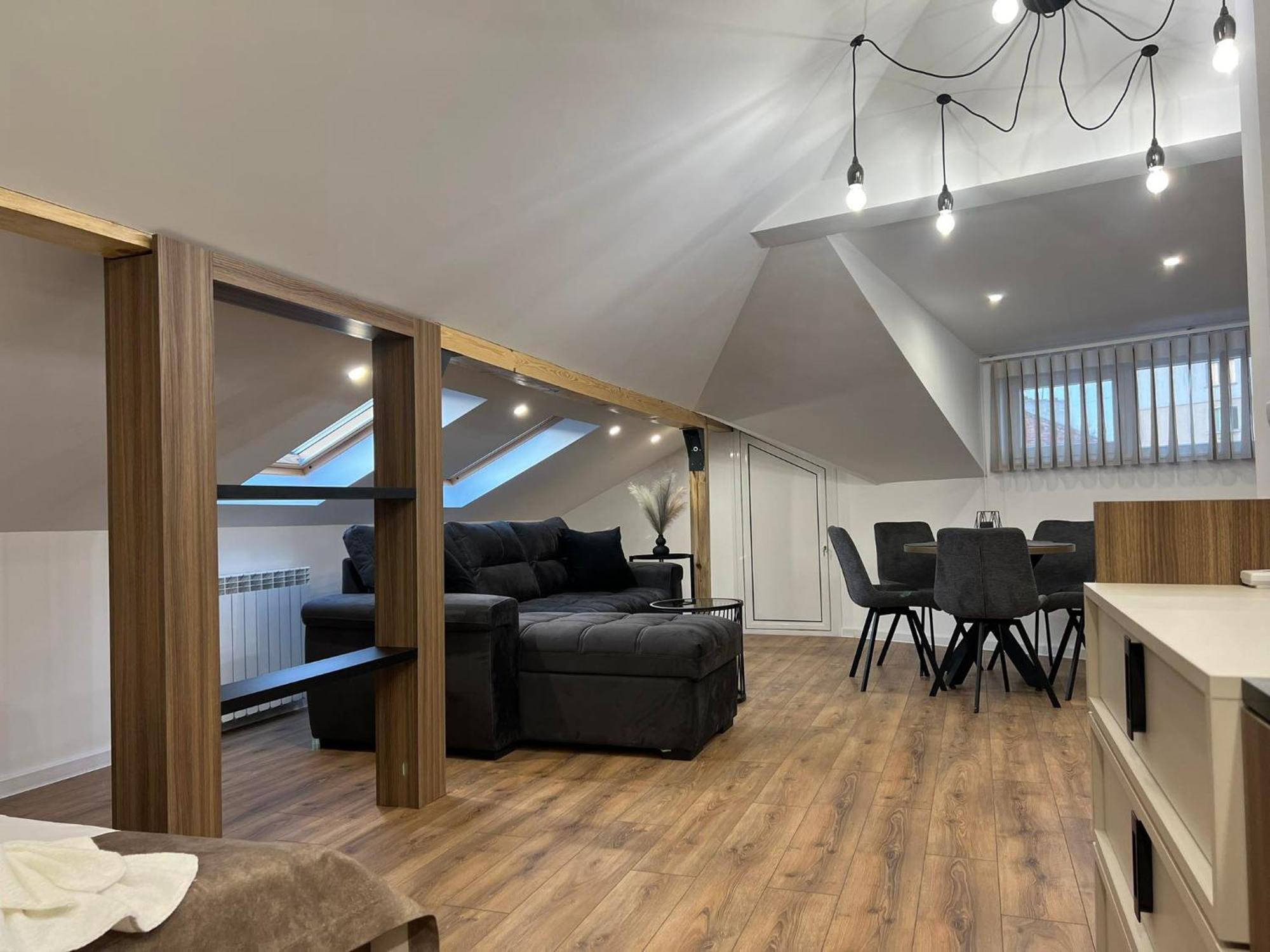 Хотел Vip Apart House Pleven Bagian luar foto