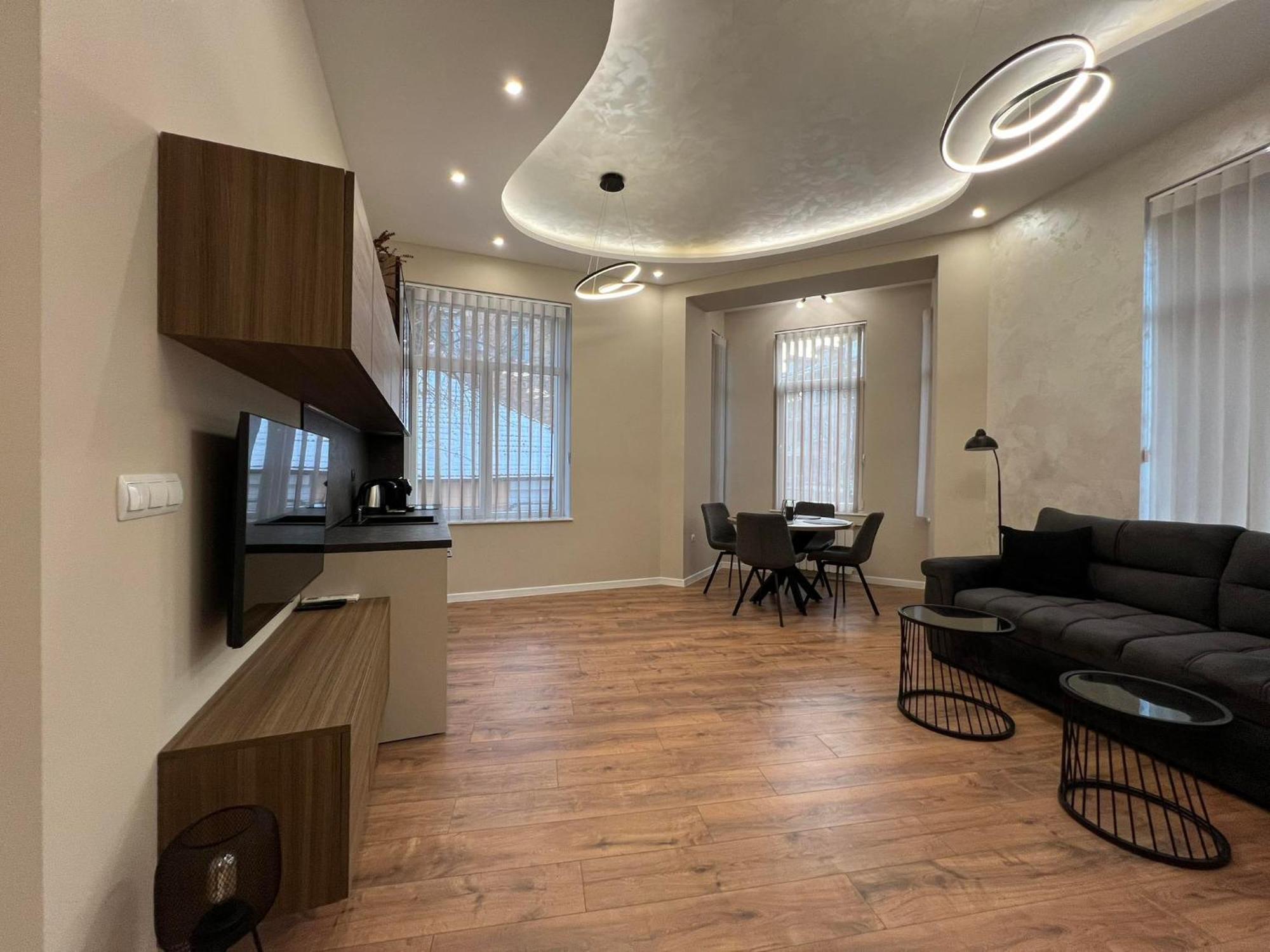 Хотел Vip Apart House Pleven Bagian luar foto