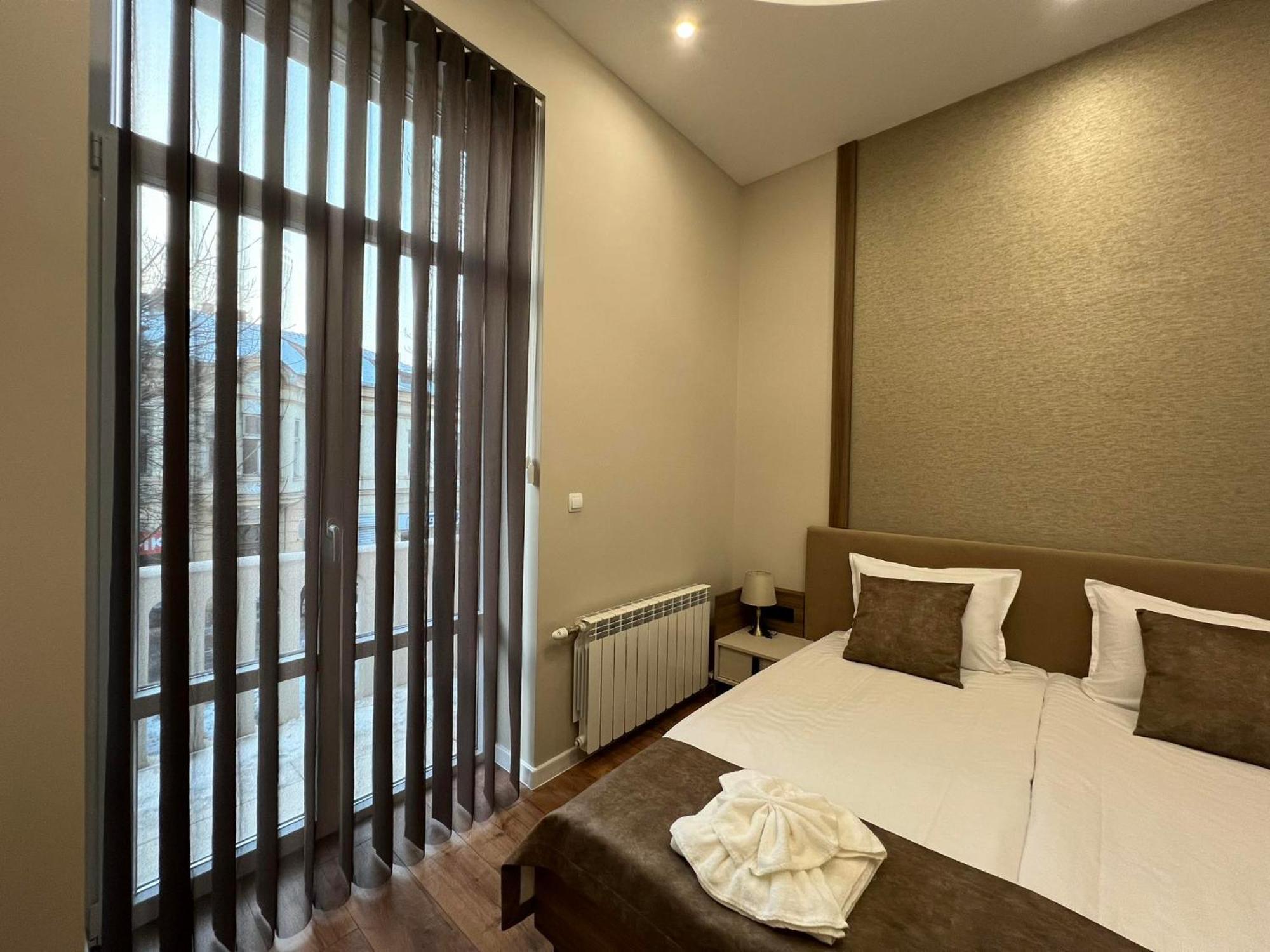 Хотел Vip Apart House Pleven Bagian luar foto