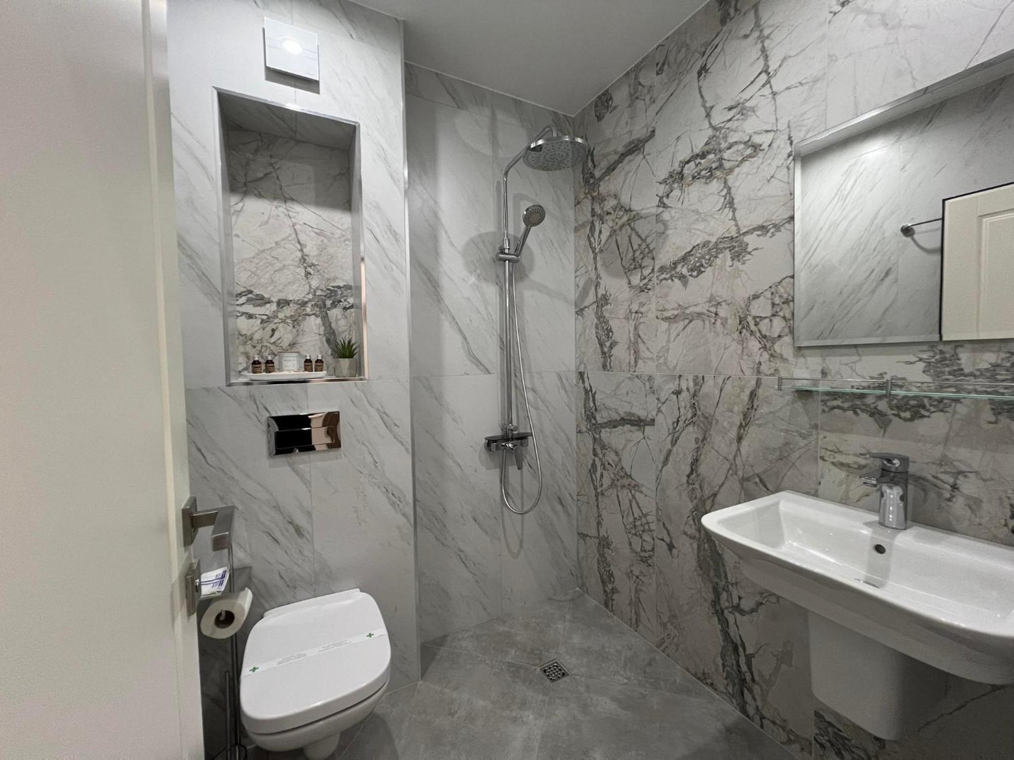 Хотел Vip Apart House Pleven Bagian luar foto