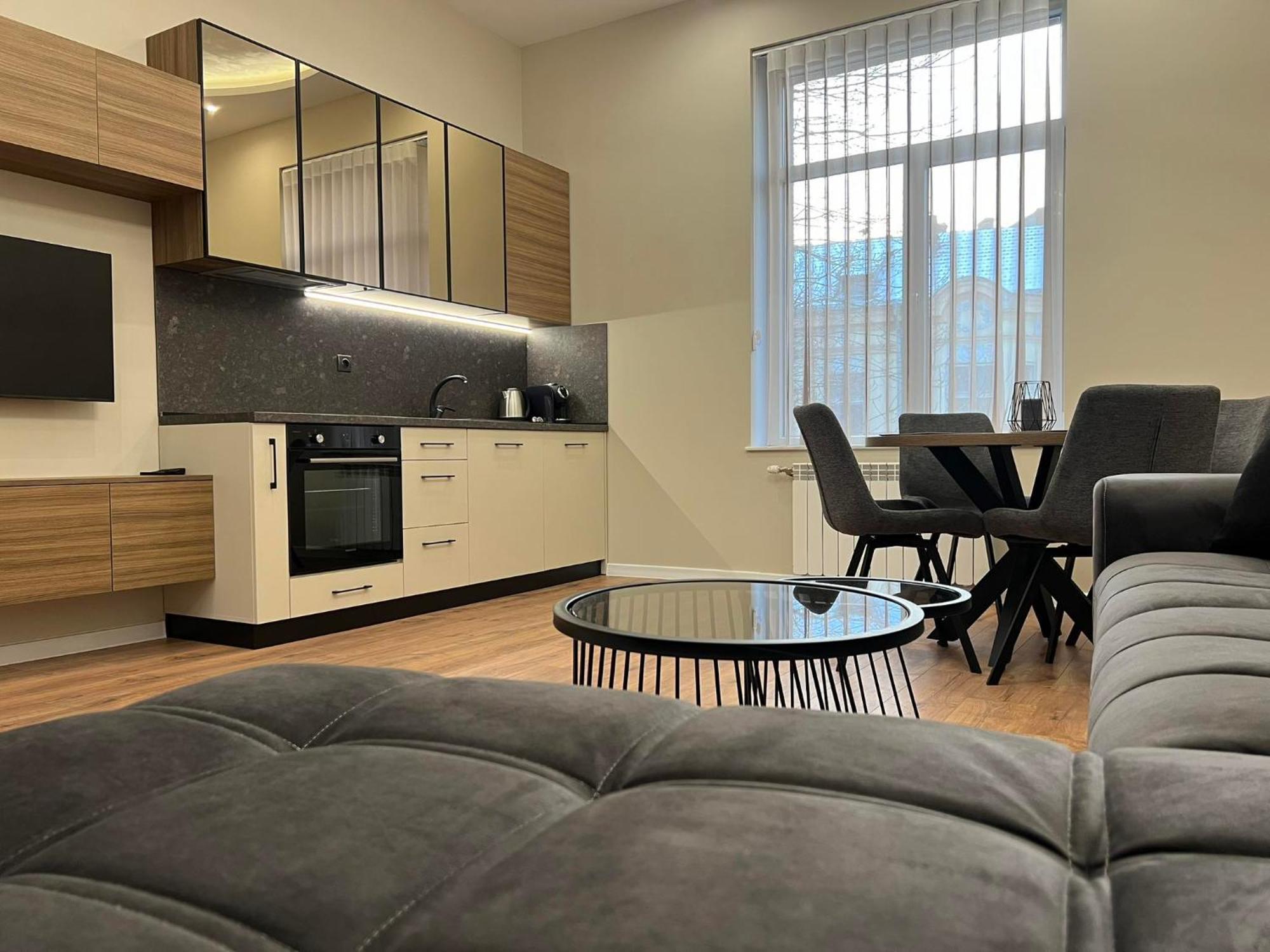 Хотел Vip Apart House Pleven Bagian luar foto