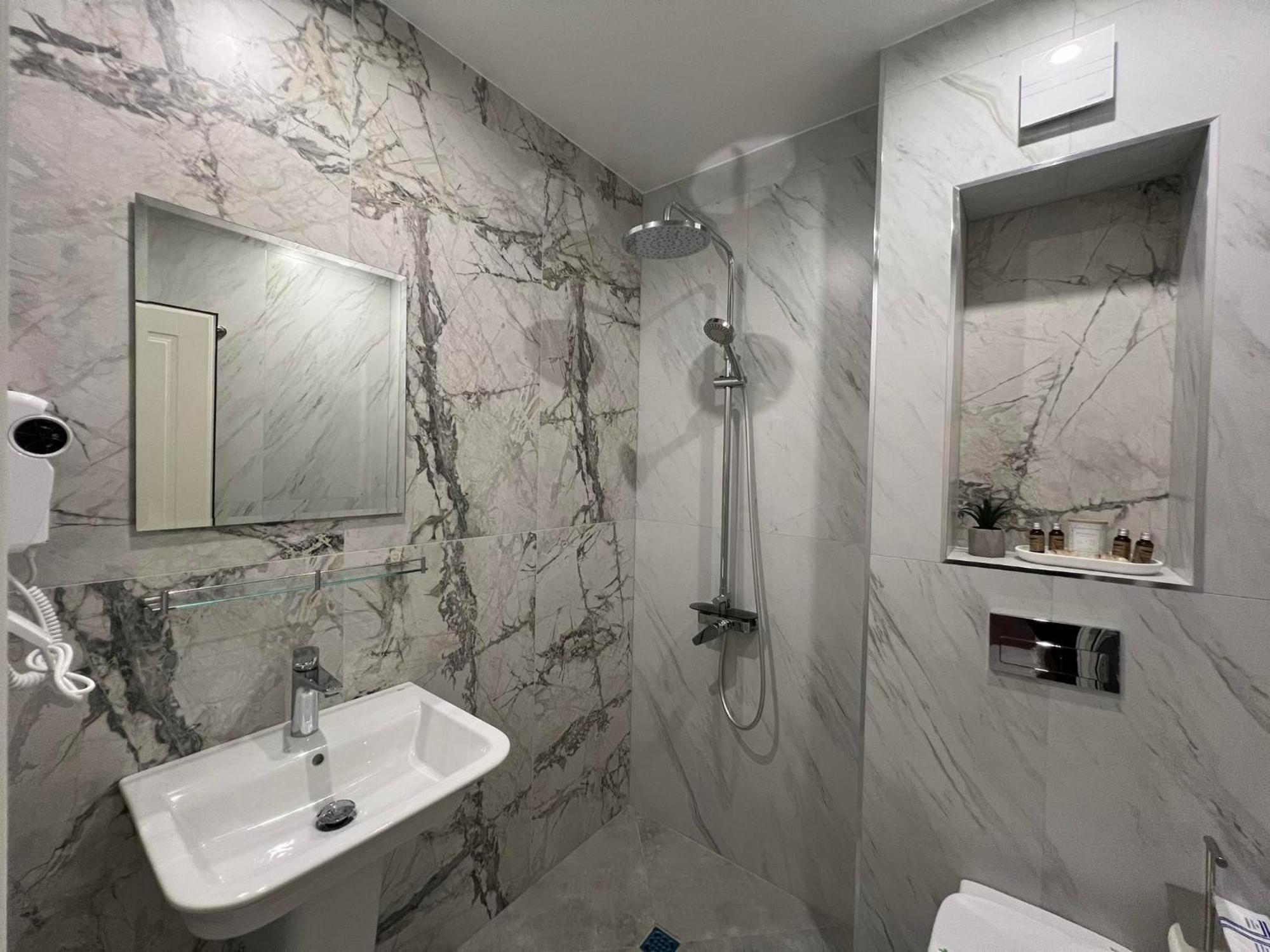Хотел Vip Apart House Pleven Bagian luar foto